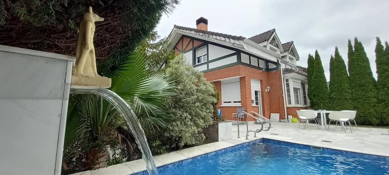 Chalet Con Piscina, Sauna Y Jacuzzi Cerca Del Mar A Media Hora De Bilbao Y Santander El Puente  Exteriör bild