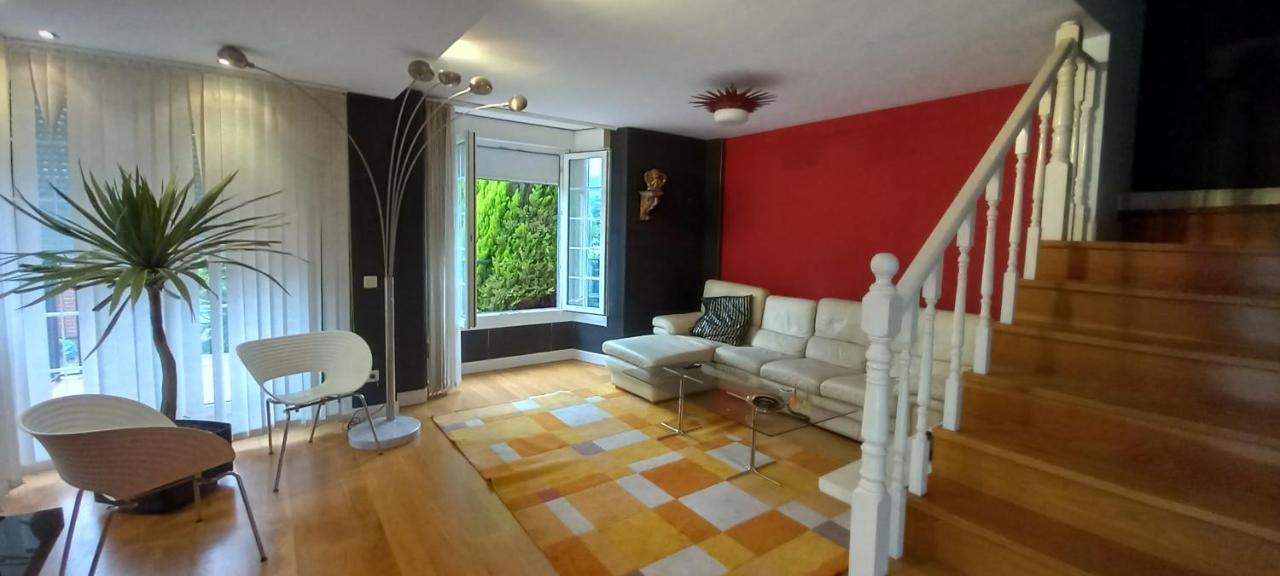 Chalet Con Piscina, Sauna Y Jacuzzi Cerca Del Mar A Media Hora De Bilbao Y Santander El Puente  Exteriör bild