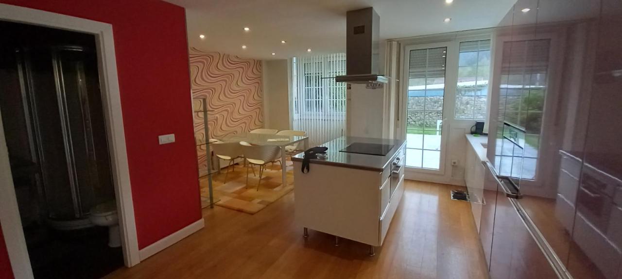 Chalet Con Piscina, Sauna Y Jacuzzi Cerca Del Mar A Media Hora De Bilbao Y Santander El Puente  Exteriör bild